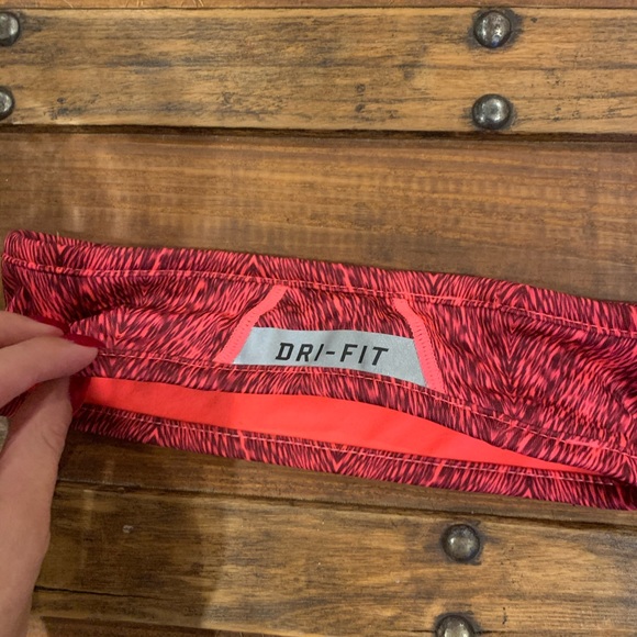 Nike Headband - Picture 4 of 6